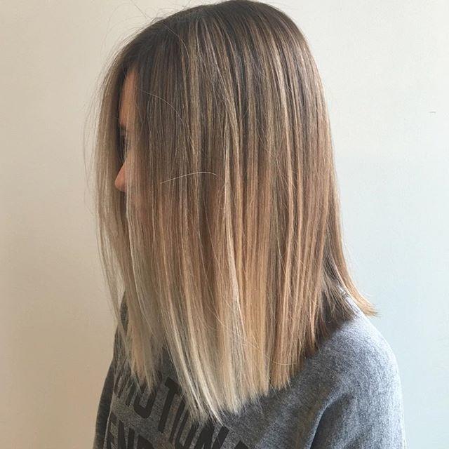 Naturally straight, wavy, or curly hair on girls. And why?