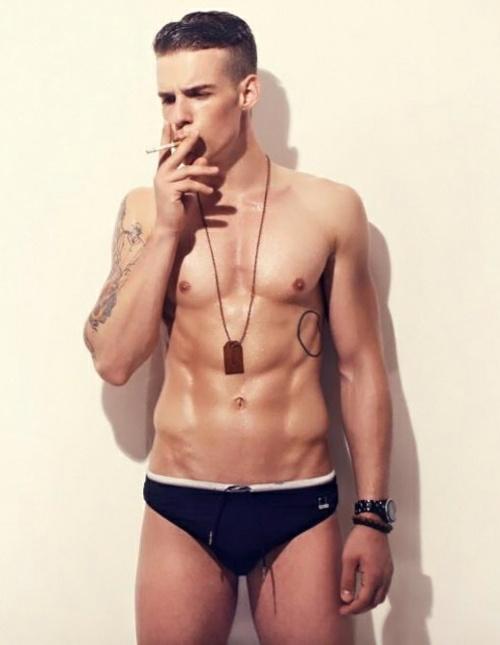 Which of these male body types you prefer the most?