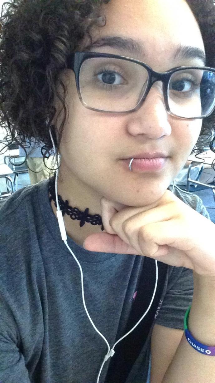 How do I look y'all? Honestly? 1-10?