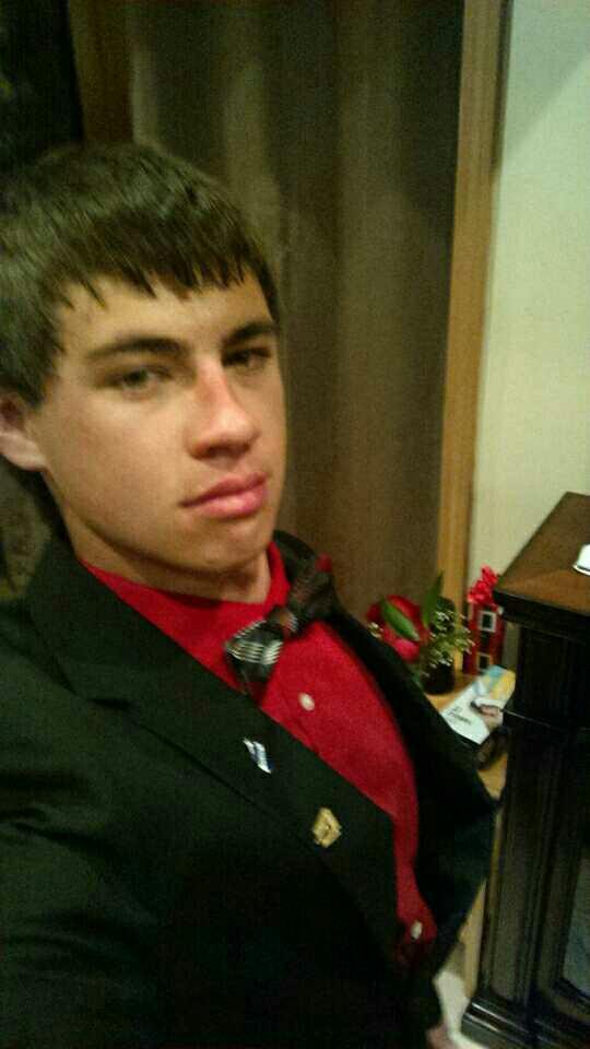 Why are pretty girls single?