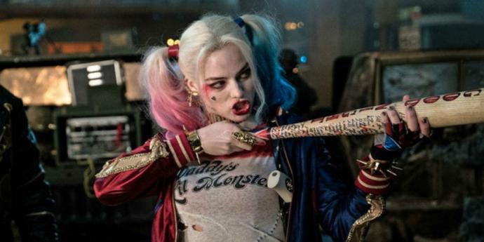 Why do so many girls think the new Harley Quinn isn't hot or beautiful? 