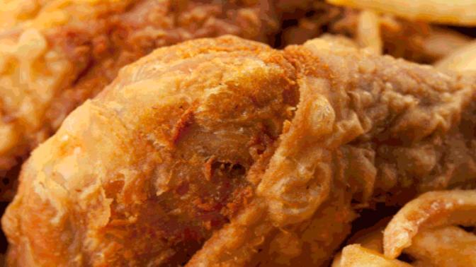 Do you get really bad food Cravings, when you watch someone eating something in a movie or in a tv show/series ?