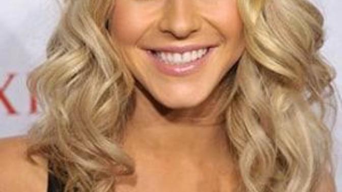 In your opinion are brunettes or blondes with blue eyes more attractive?