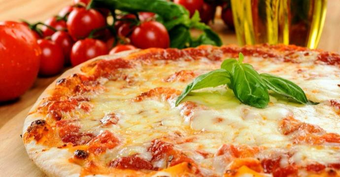 Pizza vs Ice Cream??