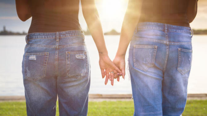 What things should I expect when dating someone who is transgender?