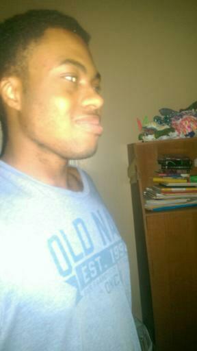 Does this guy have a chiseled Jawline?