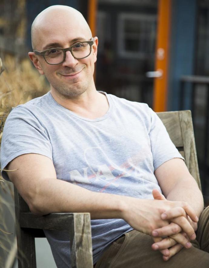 Is Steve Burns (Original Steve from Blue's Clues) more attractive before or after going bald?