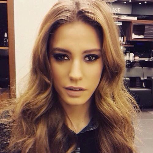 What's the hottest Turkish actress?