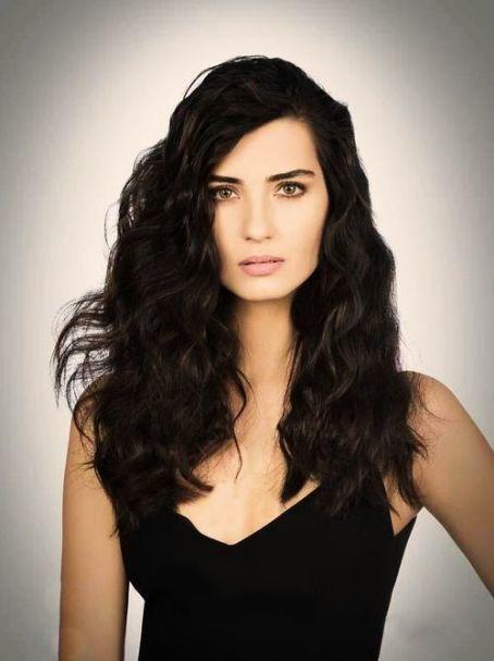What's the hottest Turkish actress?