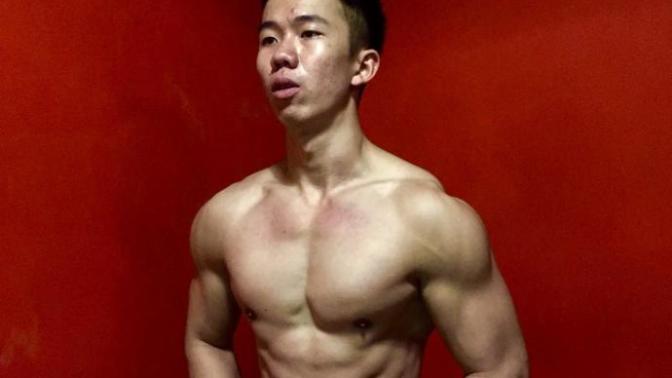 My skinny friend who used to crush on me is now ripped?
