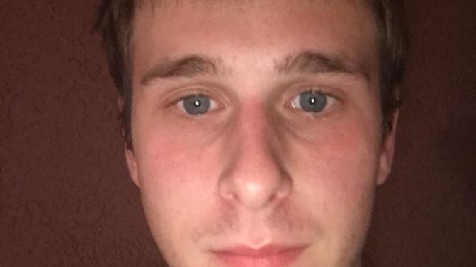 What hairstyle should I get? Shold I do something with my eyebrows?