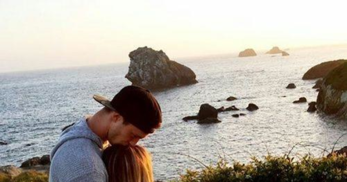 How do you know if the guy you're dating is gay