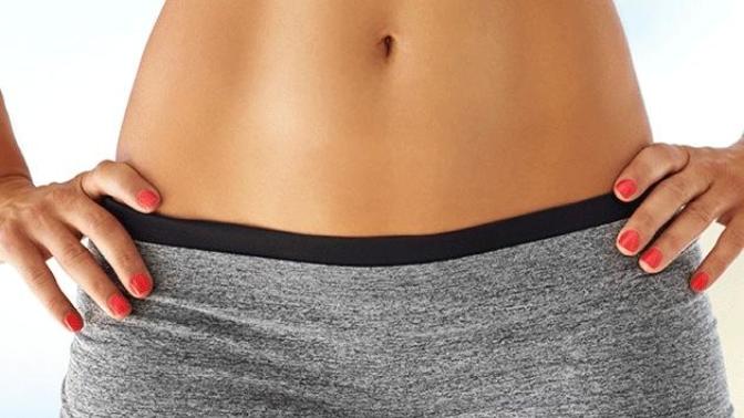 Toned stomach/abs on a girl?