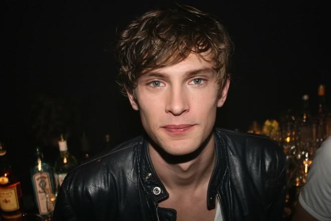 Hot/Handsome/Cute?