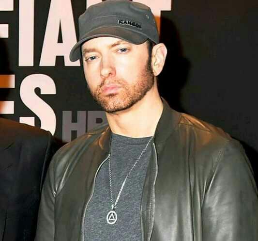 Girls, do you think Marshall Bruce Mathers III is attractive??