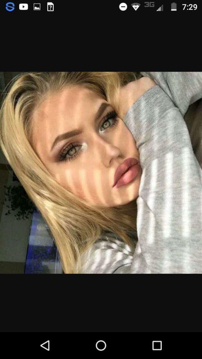 Do you think that "Instagram Baddies" are starting to look like bratz dolls??