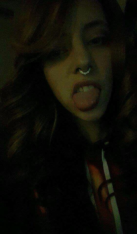 Nose ring...Or OH NOES RING...(No ring)?