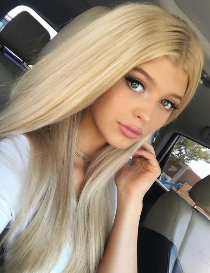 Which gorgeous cutie is more beautiful?
