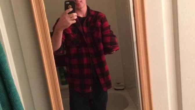 Girls, I'm missing my left arm and right leg, would you still date me and accept me for who I am by the way what would you rate me 1-10?