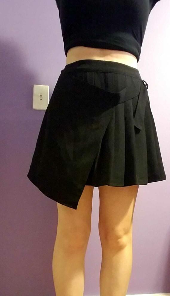 What do you think of my skirt??