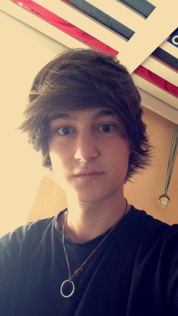 Should i leave my hair long or cut it?