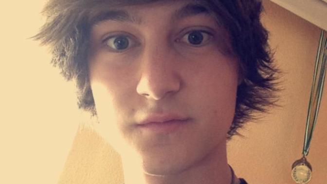 Should I leave my hair long or cut it?