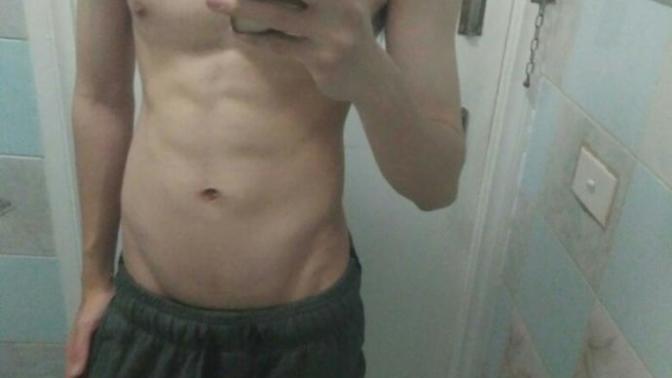 How does my body look (looking for insight and opinion)?