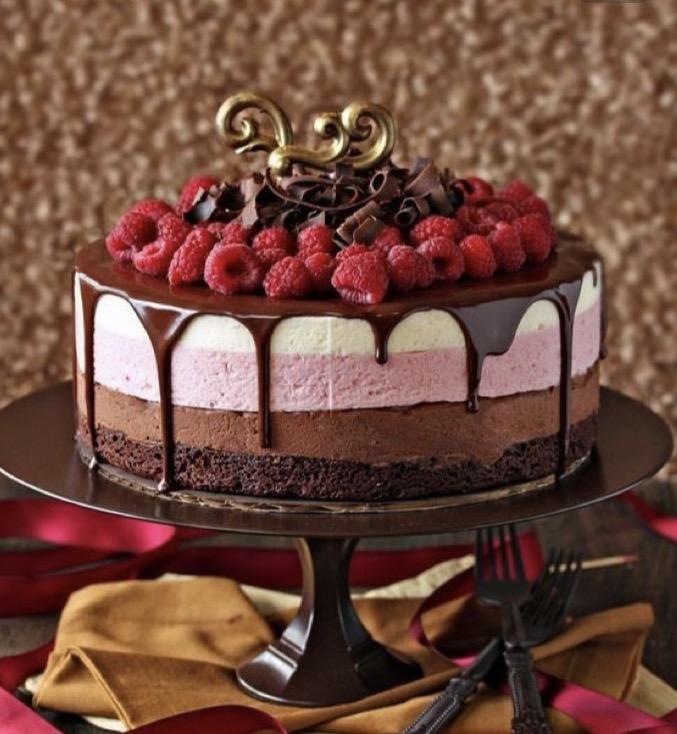 I need some help to decide on a cake... which one do you like? 