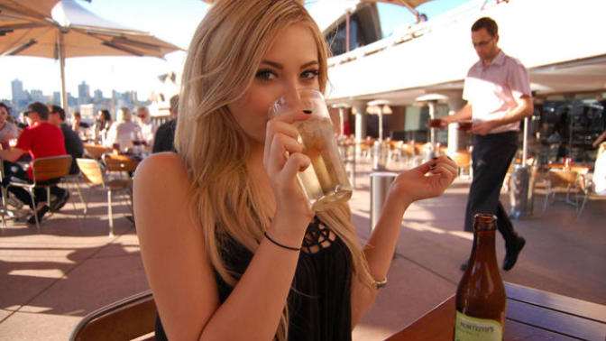 I get intimidated by really hot girls. Is that normal?