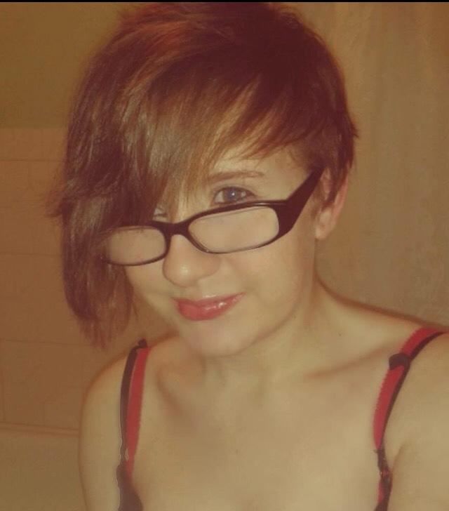 Guys would you go for a girl with short hair?