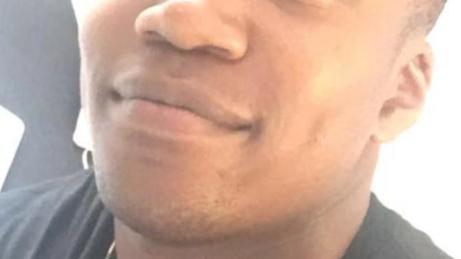 Girls, How does this guy look? Date or pass?
