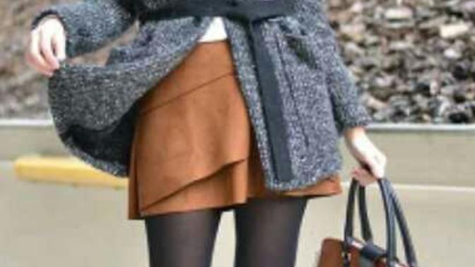Girls should wear skirts and stockings more often? Dontcha think? Regardless of body type?
