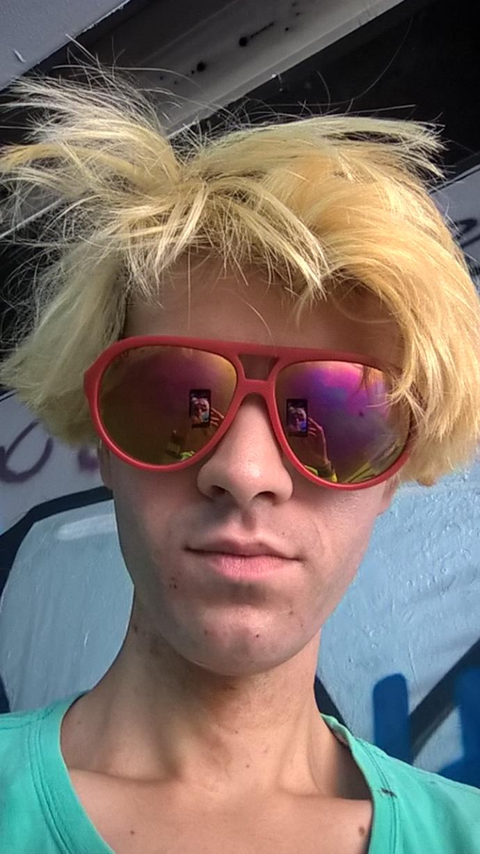 Which sunglasses look better on me, in your opinion?