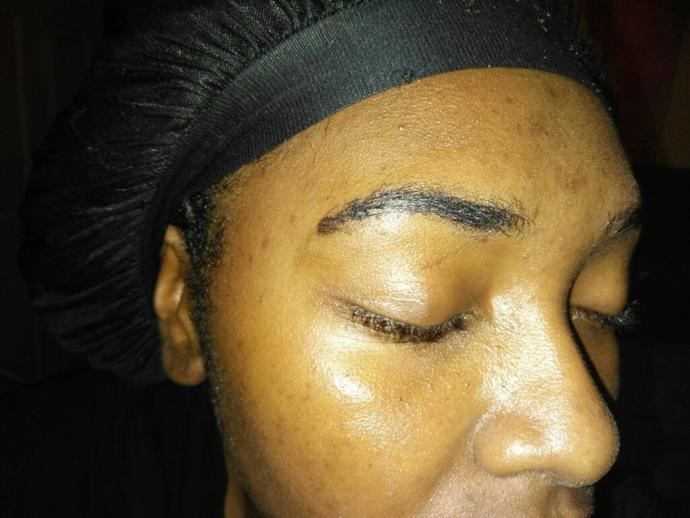 How can i fill in my eyebrows??