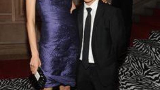 Am I the only one who feels emasculated/intimidated by tall girls?