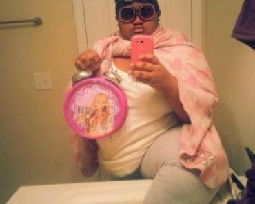 Why do some people take selfies in the bathroom with their foot in the sink?