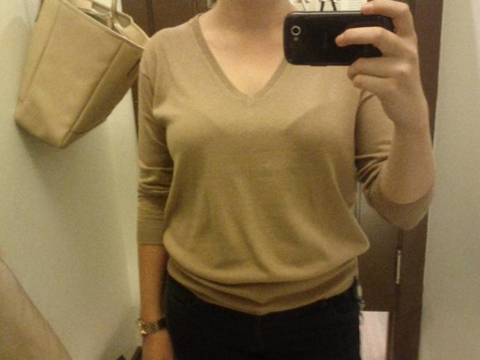 Ladies, how would you help this female with her bra?
