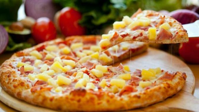 Does Pineapple go on Pizza?