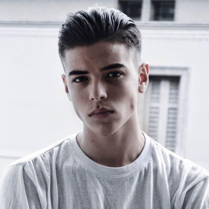 Which hair style would suit me best?