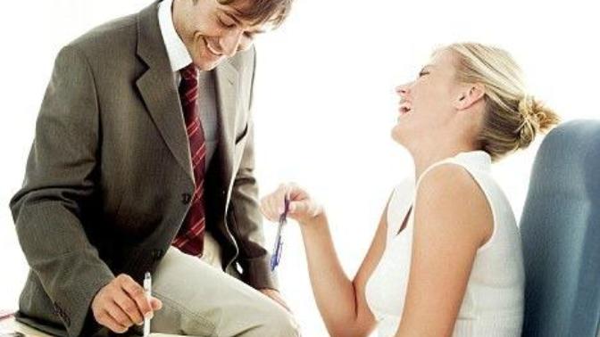 Female co worker is being very forward towards me, and she has a boyfriend. Whats your opinion?
