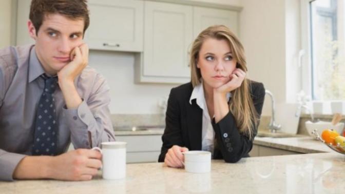 How Should I Deal With Distant Boyfriend?