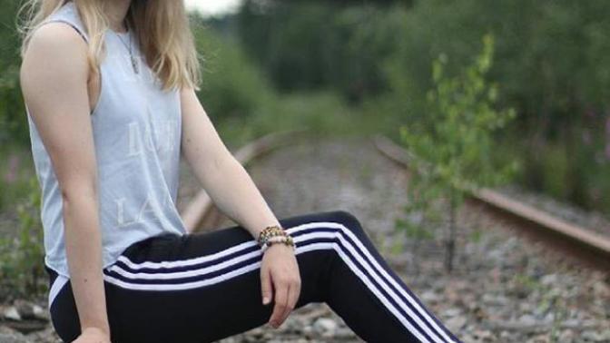 Girls, Who else has see lots of girls dressing like this now do you dress like this?