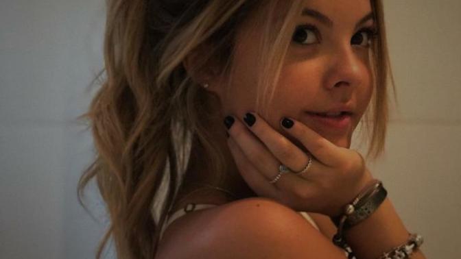 Black Nail Polish: Yes or No?