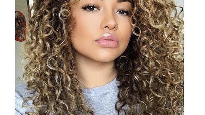 Do guys like curly hair or straight hair better?