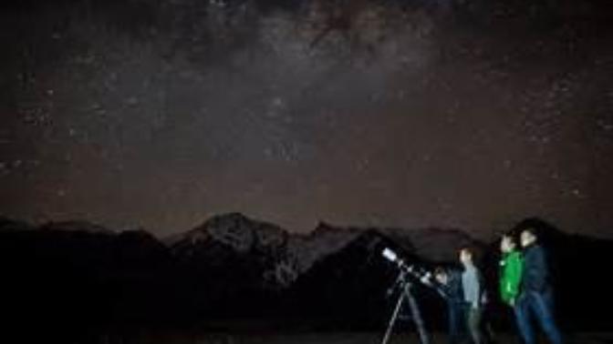 Is astronomy or astrology or stargazing a hobby?