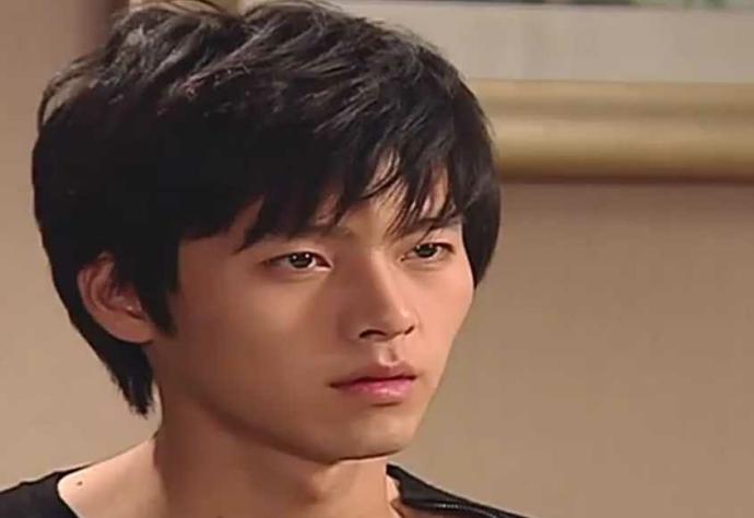 is this actor your ideal type? like is he attractive in your eyes?
