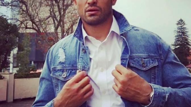 Casual, Buff, Smart, funny
One of my close friends at uni and I've fallen head over heels for him. How do I ask him out?
I'm very shy awkward?