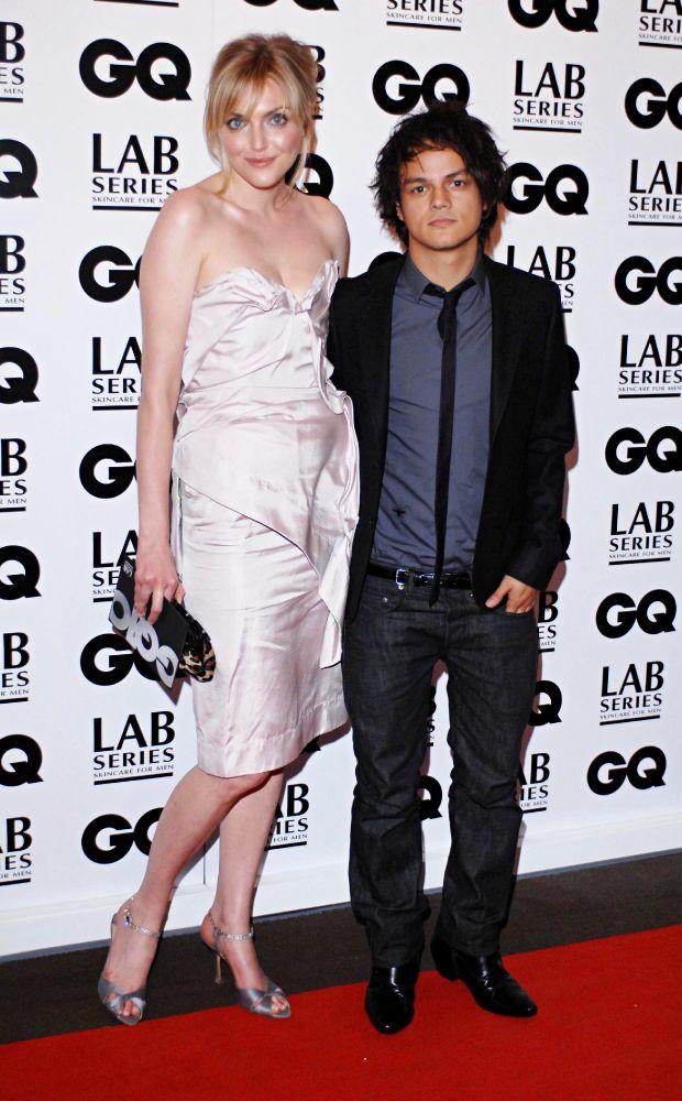Are tall girls manly?