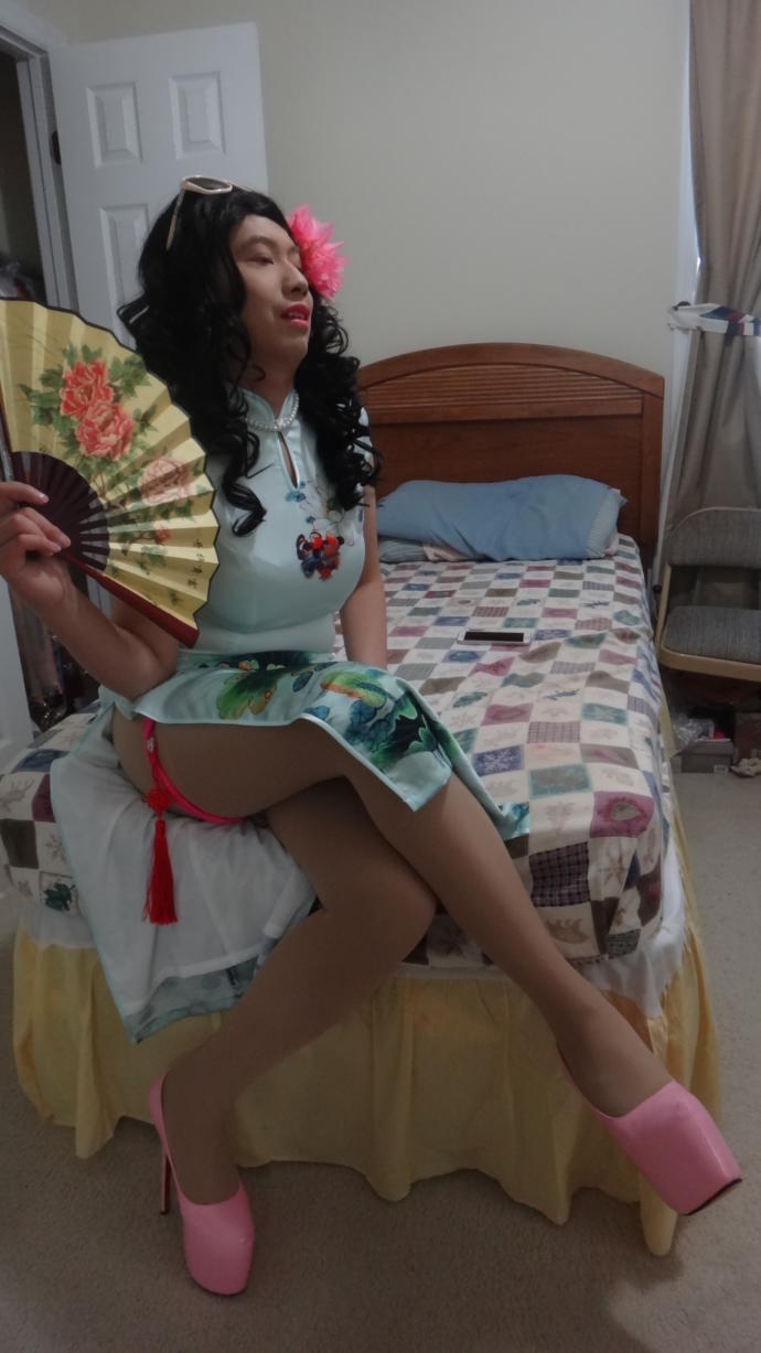 Would this be a good outfit to use as a Halloween costume?