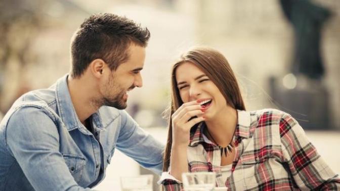 What do guys actually think about girls who make the first move?
